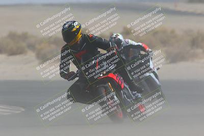 media/Mar-28-2022-Superbike Trackdays (Mon) [[b8603d0f67]]/Open Track Time/Turn 16/